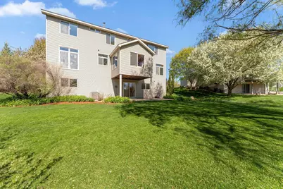 3069 Meadow Brook Drive, Woodbury, MN 55125 - Photo 5