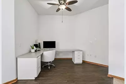 2540 38th Avenue NE #417, Saint Paul, MN 55421 - Photo 7