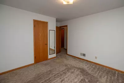 911 13th Avenue NW, Rochester, MN 55901 - Photo 11