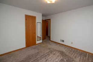 911 13th Ave NW, Rochester, MN 55901 - Photo 11