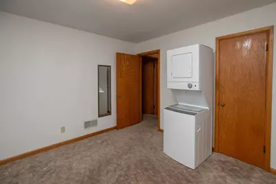 911 13th Avenue NW, Rochester, MN 55901 - Photo 13
