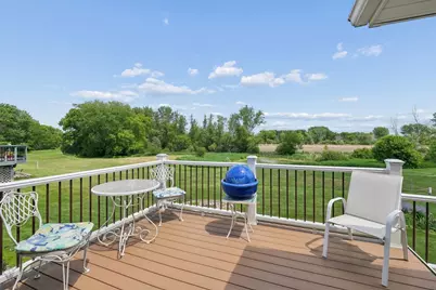 5461 Golfview Avenue N, Oakdale, MN 55128 - Photo 1