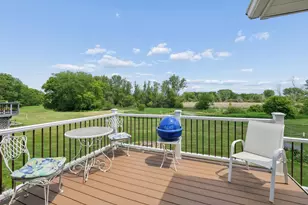 5461 Golfview Ave N, Oakdale, MN 55128 - Photo 1