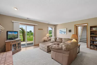 5461 Golfview Avenue N, Oakdale, MN 55128 - Photo 13