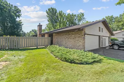 1164 Xene Lane N, Plymouth, MN 55447 - Photo 5
