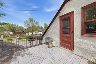 2748 NE Ulysses Street NE, Minneapolis, MN 55418 - Photo 21