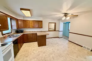 748 West Ave, Red Wing, MN 55066 - Photo 15