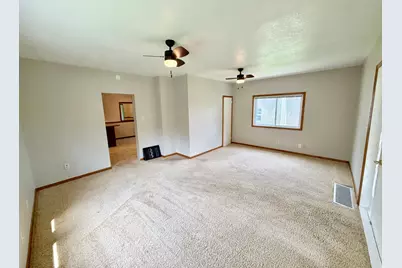 748 West Avenue, Red Wing, MN 55066 - Photo 17