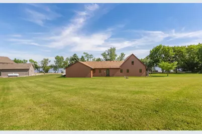 13304 Sakatah Lake Road, Waterville, MN 56096 - Photo 17