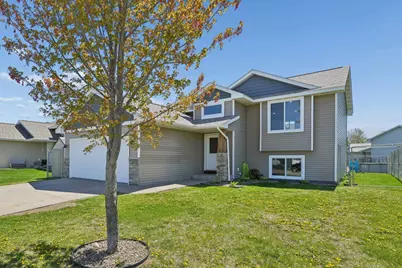 1314 Blue Jay Place, New Richmond, WI 54017 - Photo 1