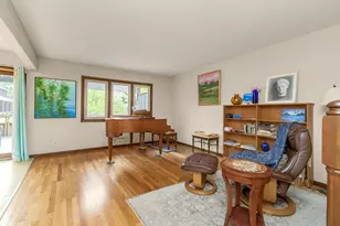 1217 Brighton Square, New Brighton, MN 55112 - Photo 5