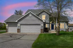 14879 Brenner Ct, Rosemount, MN 55068 - Photo 3