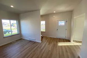 110 19th St NE, Barnesville, MN 56514 - Photo 9