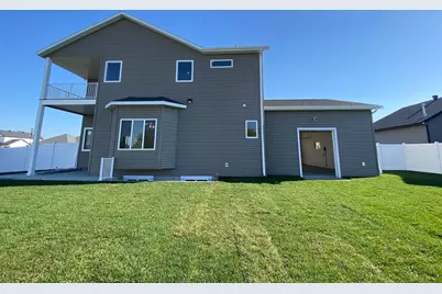 110 19th Street NE, Barnesville, MN 56514 - Photo 5