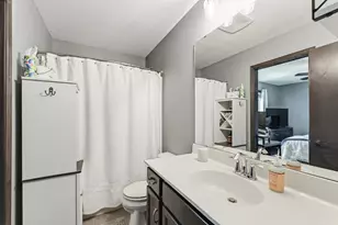 635 Strafford Dr, Zumbrota, MN 55992 - Photo 13