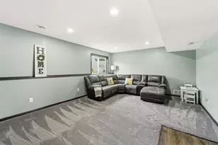 635 Strafford Dr, Zumbrota, MN 55992 - Photo 21