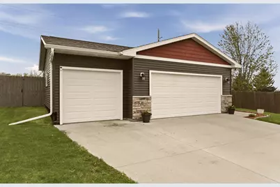 635 Strafford Drive, Zumbrota, MN 55992 - Photo 19