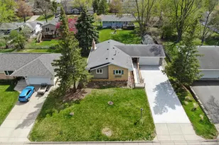 7925 29th Ave N, New Hope, MN 55427 - Photo 5