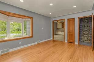 2065 William St, Roseville, MN 55113 - Photo 11