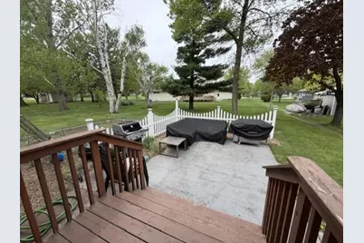 608 S Donnelly Avenue, Litchfield, MN 55355 - Photo 27