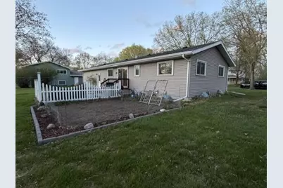 608 S Donnelly Avenue, Litchfield, MN 55355 - Photo 29