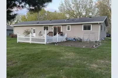 608 S Donnelly Avenue, Litchfield, MN 55355 - Photo 25