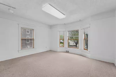 1558 E Madison Street, Eau Claire, WI 54703 - Photo 29