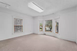 1558 E Madison St, Eau Claire, WI 54703 - Photo 29