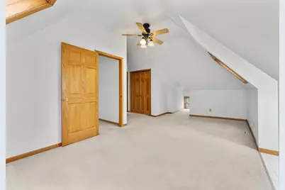 1558 E Madison Street, Eau Claire, WI 54703 - Photo 31