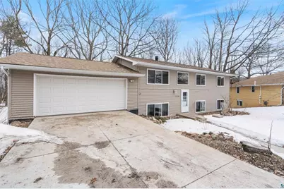 1206 Woodrich Circle, Duluth, MN 55811 - Photo 1