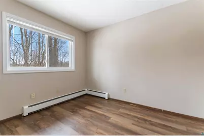 1206 Woodrich Circle, Duluth, MN 55811 - Photo 5
