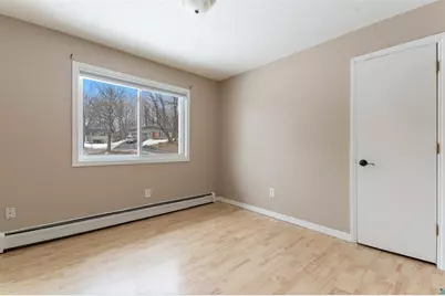 1206 Woodrich Circle, Duluth, MN 55811 - Photo 7