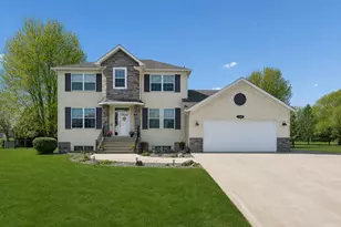 609 20th Ave N, Sartell, MN 56377 - Photo 1