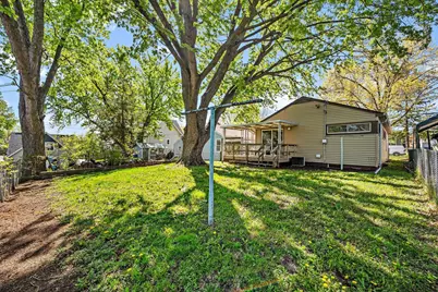 1081 Lawson Avenue E, Saint Paul, MN 55106 - Photo 15