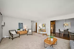 4380 Brookside Ct, Edina, MN 55436 - Photo 7