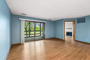 3801 W 98th St, Bloomington, MN 55431 - Photo 5