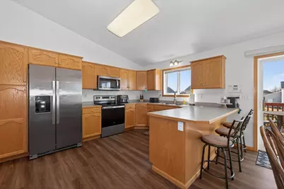 3520 Eagle Run Drive, West Fargo, ND 58078 - Photo 5