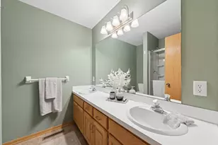 20704 Jaguar Ave, Lakeville, MN 55044 - Photo 11