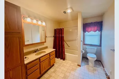 2936 Queen Avenue, Slayton, MN 56172 - Photo 7