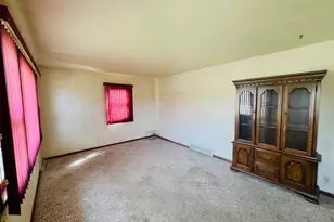 2936 Queen Ave, Slayton, MN 56172 - Photo 5
