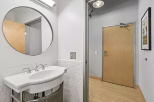918 3rd Street N, Minneapolis, MN 55401 - Photo 19