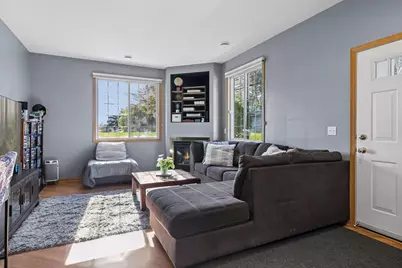 13049 Europa Trail Way N #H, Hugo, MN 55038 - Photo 5