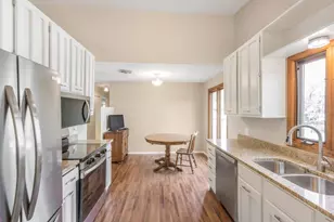 6332 Pheasant Ct, Edina, MN 55436 - Photo 9