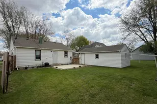 708 S Donaldson St, Luverne, MN 56156 - Photo 3