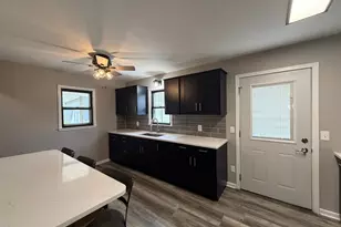 708 S Donaldson St, Luverne, MN 56156 - Photo 7