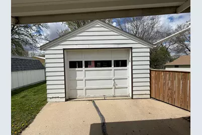 708 S Donaldson Street, Luverne, MN 56156 - Photo 19