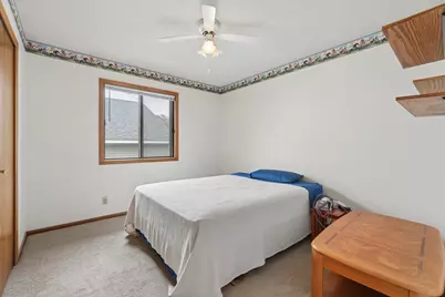 703 Cope Avenue W, Roseville, MN 55113 - Photo 27