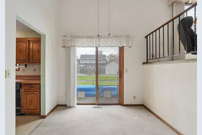 703 Cope Avenue W, Roseville, MN 55113 - Photo 13
