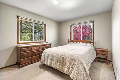 4220 Victoria Street N, Shoreview, MN 55126 - Photo 15