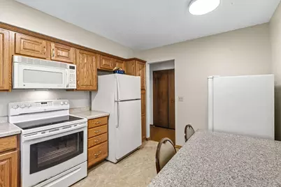 4220 Victoria Street N, Shoreview, MN 55126 - Photo 13